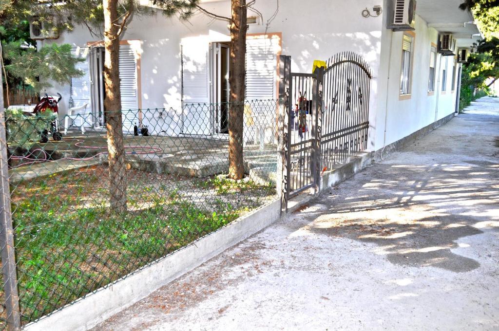 Vila Branka Čanj Buitenkant foto